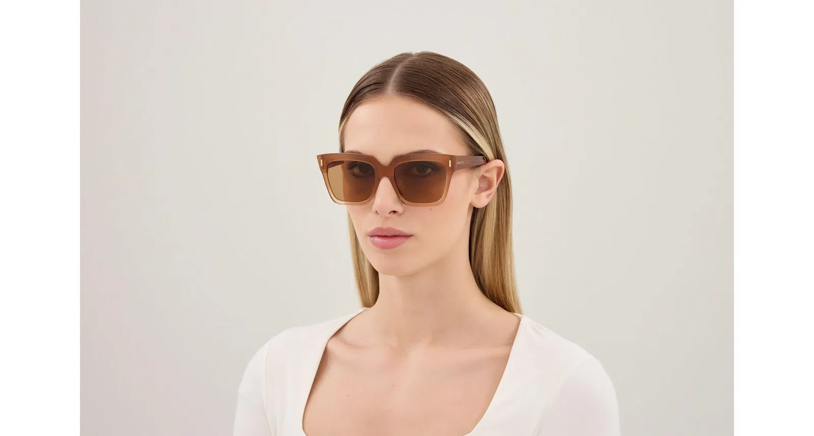 Alexander McQueen AM0583S Sunglasses - view 4